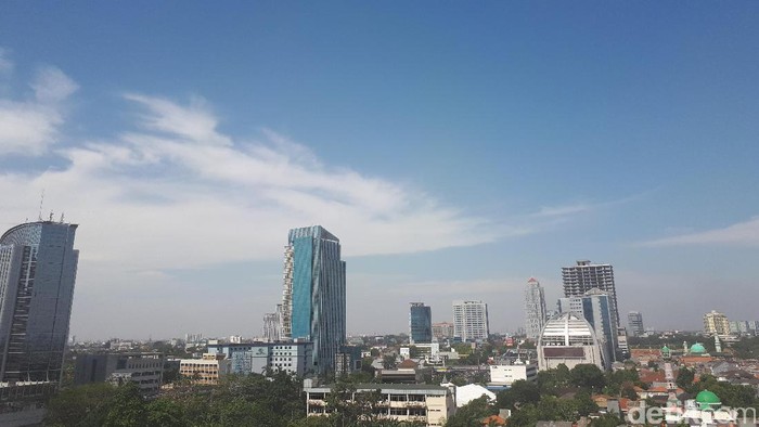 Angin Berembus Kencang di Jakarta dan Sekitarnya, Ada Apa?