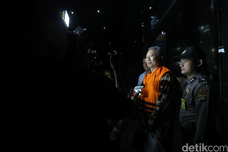 Pernah Dapat Satyalancana, Dirjen Hubla Penerima Suap Siap Dipecat Pernah Dapat Satyalancana, Dirjen Hubla Penerima Suap Siap Dipecat