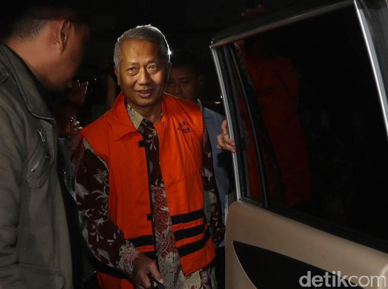 KPK Buka Kemungkinan Dirjen Hubla Jadi Justice Collaborator KPK Buka Kemungkinan Dirjen Hubla Jadi Justice Collaborator