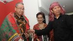 Melihat Danau Toba lewat Buku Fotografi