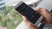 Moto Z2 Play: Mewah, Ringan Dan Awet