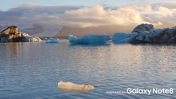 Diambil dari dua kamera Galaxy Note 8 yang salah satunya berlensa f/2.4. Foto: Samsung