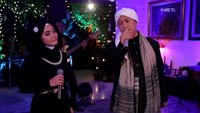 Penyanyi yang jadi backing vocal Opick, Wulan disebut menjadi duri dalam daging di pernikahan sang penyanyi religius. Istri pertama Opick, Dian jelas mengungkap pernikahan diam-diam suaminya dengan sang backing vokal dan berita sempat menghebohkan jagat hiburan. Foto: ist/dok Net