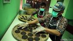 Foto: Melihat Pembuatan Terasi Super