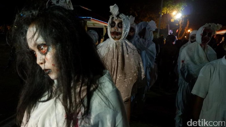 900 Koleksi Gambar Hantu Pocongan Terbaik