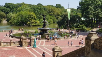 Begini hasilnya ketika menjajal fitur tele di dual camera Galaxy Note 8. Foto: Achmad Rouzni Noor/detikinet