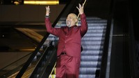 Indro mengucapkan terima kasih kepada para fans yang telah mendukung dan menunggu tayangnya Warkop DKI: Reborn Part 2. Foto: Hanif Hawari/detikHOT