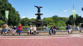Versi wide angle. Foto: Achmad Rouzni Noor/detikinet