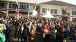 Rela Berpanas-panasan Demi Karnaval Kemerdekaan di Bandung