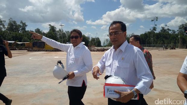 Menhub Budi Karya di Palembang.