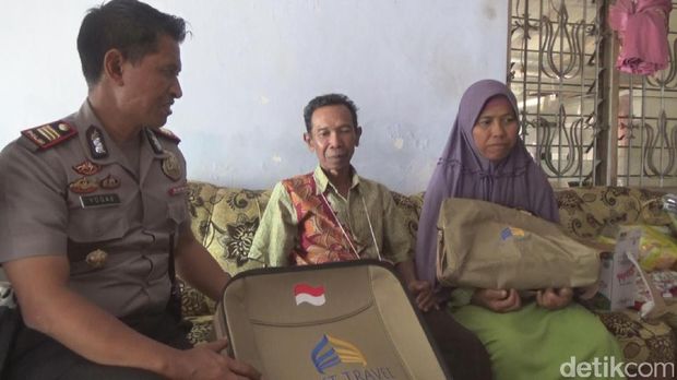 Pasutri korban dugaan penipuan umrah First Travel.