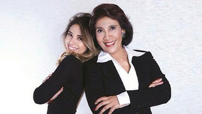 Aneka Gaya Rambut Susi, dari Keriting Hingga di-Blow