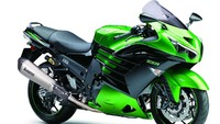 8. Kawasaki ZZR1400   Kawasaki ZZR1400 dengan menggendong mesin 1.441 cc, diklaim mampu berlari 200 hp di rpm 10.000. Foto: Pool (visordown)