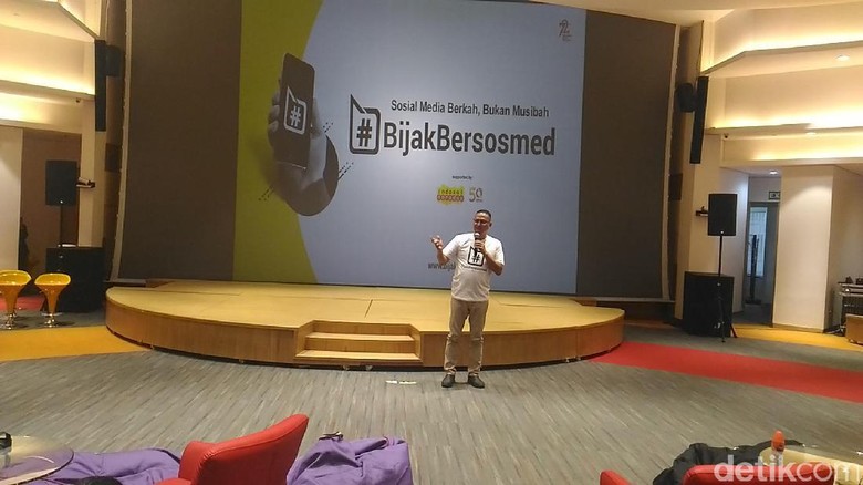 Prihatin Kondisi Medsos, Pegiat Gaungkan Gerakan #bijakbersosmed Prihatin Kondisi Medsos, Pegiat Gaungkan Gerakan #bijakbersosmed