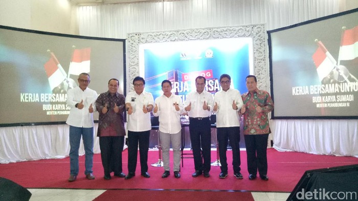 Menhub Minta Masyarakat Aktif Dukung Pembangunan LRT Palembang