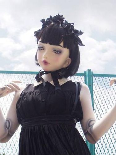Lulu Hashimoto, Boneka Hidup yang Jadi Model di Jepang