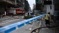 Akibat topan ini, sekitar 450 penerbangan dari dan ke Hong Kong telah dibatalkan pada Rabu pagi waktu setempat. Sekolah-sekolah dan kantor-kantor pun ditutup.  Foto: AFP
