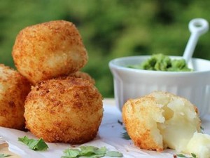 Ini Singkong Goreng Renyah dengan Isian Keju Leleh