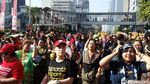Indahnya Karnaval Baju Adat Nusantara yang Terancam Punah