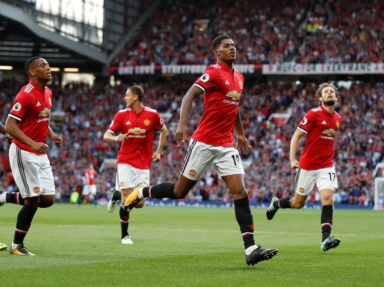 Setan Merah Lanjutkan Start Sempurnanya