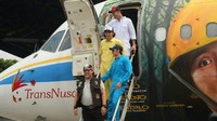 Nantinya, pesawat bergambar itu akan membawa para bintang film tersebut untuk sampai ke lima kota dalam satu hari. Foto: Hanif Hawari/detikHOT
