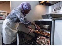 Sering Masak untuk Orang Tak Mampu, Nenek Ini Dijuluki 