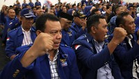 Sedikitnya 30 orang hadir dari sejumlah pengurus DPP Demokrat yang ada di Sultra untuk mendengarkan arahan dari petinggi DPP PD Pramono Edhi. Foto: dok. DPC Demokrat Sultra