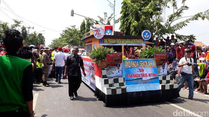 Jalur Pantura Brebes Dipakai Pawai, Kendaraan dialihkan ke Brexit