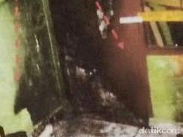 Hangus Dibakar Mantan, Begini Kondisi Rumah Yanti