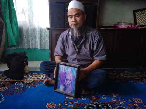 Salah satu anak Mak Ayah Rahmat Rosadi (44)