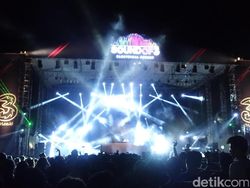 Seru-seruan di Sound of Tri