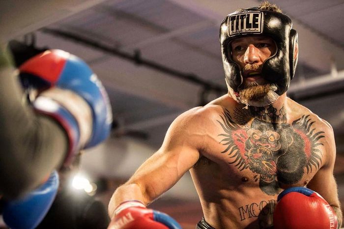 Conor McGregor latihan Conor McGregor latihan