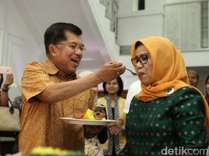 Foto: Perayaan Pernikahan Emas Wapres JK-Mufidah Kalla