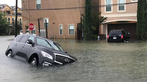 Badai Harvey memicu banjir di Houston, Texas