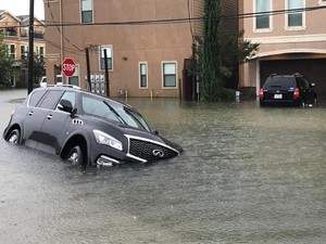 Proses Evakuasi Korban Banjir di Houston