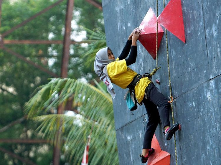 Mencari Atlet Panjat Tebing Potensial