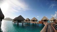 Paket-paket wisata pun juga tersedia dan dapat dipilih sesuai keinginan pengunjung. Jadi, kamu kapan ke sini? (Le Meridien)