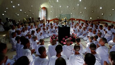 Foto: Sekolah Biksu Cilik di Thailand