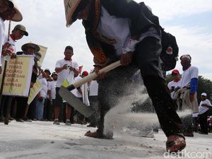 Selain Harga, Petani Lapor Jokowi soal Importir Berkedok Pabrik Gula