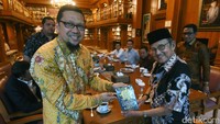 Pertemuan itu membahas dinamika dan masalah teraktual yang dihadapi Partai Golkar.