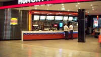 Burger King mencoba masuk ke pasar Australia. Restoran Burger King yang ada di Adelaide, Australia ini disebut dengan Hungry Jack’s.