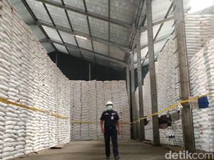 Petani Tebu Cirebon Keberatan Bila Dibebani Ongkos Giling Ulang