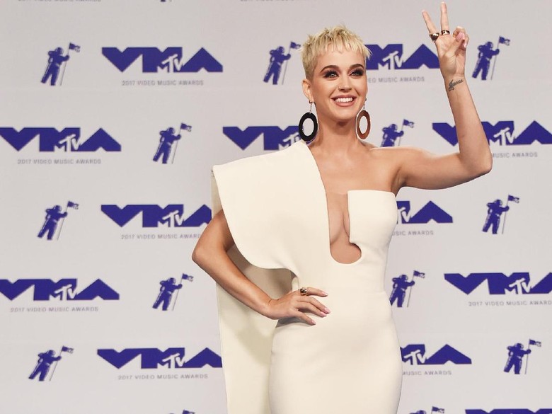 Apa Sih Lagu Favorit Katy Perry? Apa Sih Lagu Favorit Katy Perry?