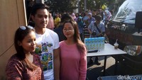 Kaesang foto bersama warga. Bayu Ardi Isnanto/detikcom
