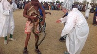 Banyak hal yang bisa dilakukan di negara ini. Mulai dari kegiatan adventure sampai menjajal budaya dan situs sejarahnya yang beragam (tanzaniatourism.com)