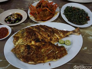 Libur Tahun Baru Ada di Anyer? Cicip Seafood Enak di Tempat Ini
