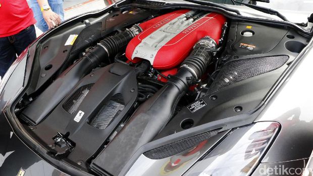 Mesin Ferrari 812 Superfast yang dicoba detikOto di Sirkuit Sepang