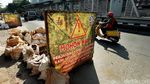 Foto: Gara-gara Galian Trotoar di Jakarta Nggak Pernah Rapi