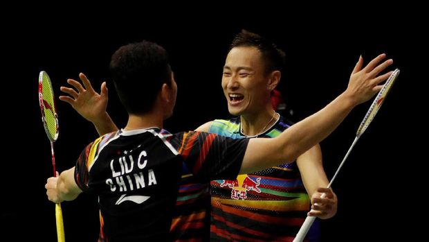 Liu Cheng/Zhang Nan meraih poin dalam partai final Piala Thomas 2018.