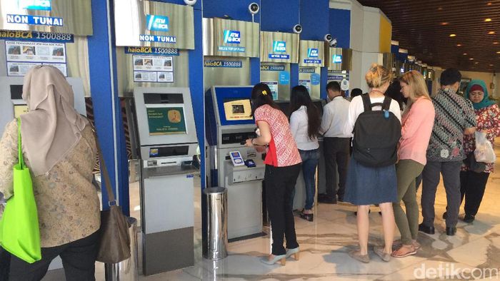 Bank bca buka hari sabtu